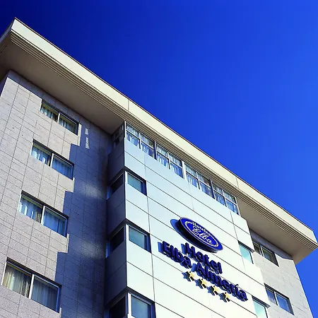 Elba Business & Convention Hotel 4*
