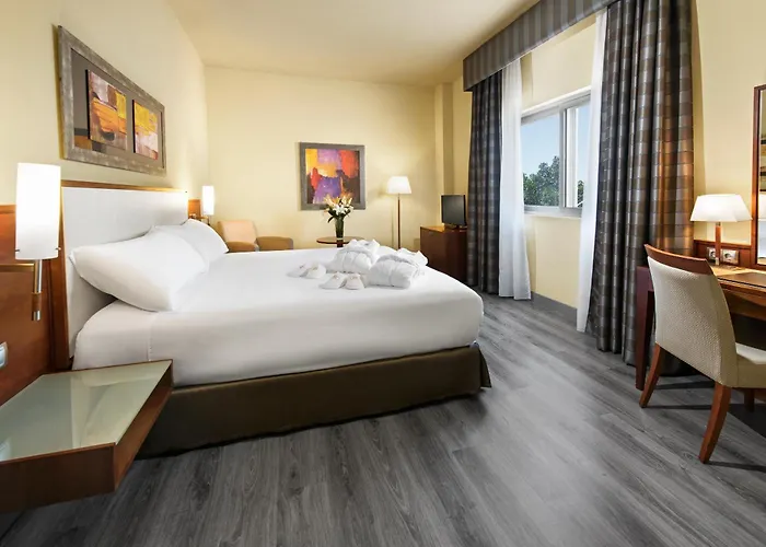Hotel Elba Business & Convention 4*