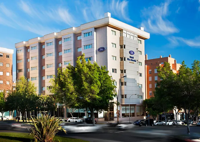 Hotel Elba Business & Convention 4*