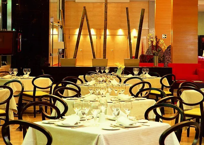 Elba Business & Convention Hotel 4*