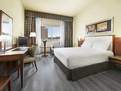 Otel Elba Business & Convention 4*